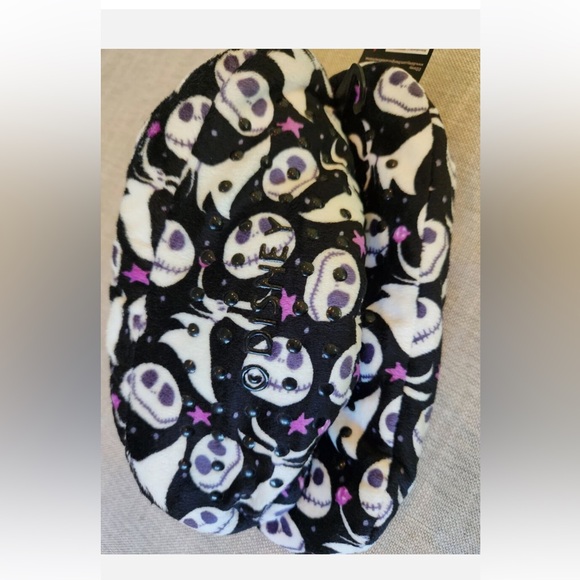 Fuzzy Babba Slipper Socks Disneys Nightmare Before Christmas, M/L womens 8-10 - Picture 8 of 9